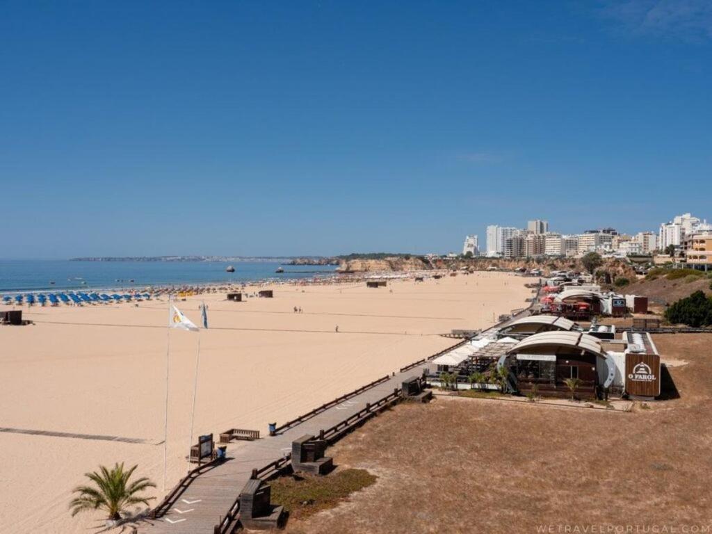 Luxury 2 Min Beach With Balcony, Ocean View, Wifi, Ac, Smarttv Portimao Exterior photo