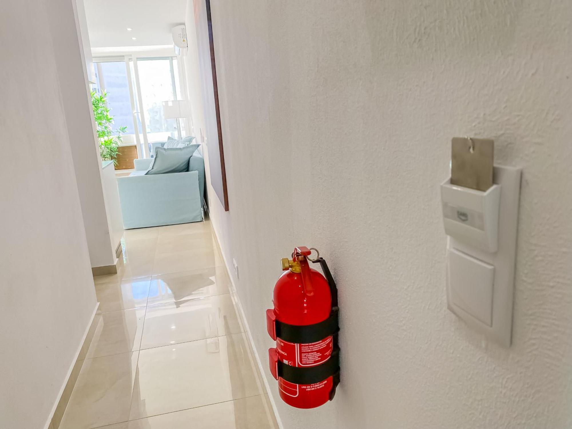Luxury 2 Min Beach With Balcony, Ocean View, Wifi, Ac, Smarttv Portimao Exterior photo